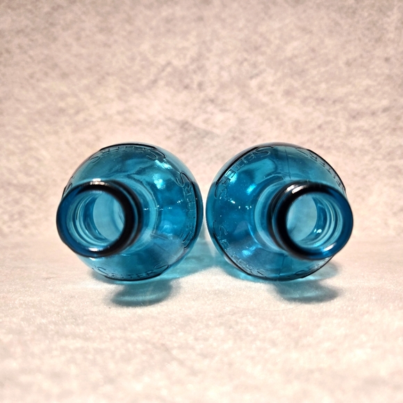 Seltzer Bottles Aqua Blue Glass Set of 2 VTG Antique Reproductions - Picture 5 of 6